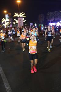BIB: 26019
                            <button type="button" onclick="openModal(23214089)" class="btn btn-primary btn-sm float-right btn-popup" data-toggle="modal" data-target=".modal-high-quality">
                        <i class="fas fa-shopping-cart"></i> Add to Cart
                    </button>
                                            <button type="button" onclick="isThisMe(23214089, true)" class="btn btn-success btn-sm float-right btn-popup btn-isme hidden" data-toggle="tooltip" data-placement="bottom" title="นี่คือรูปของคุณใช่ไหม คลิกที่นี่เพื่อเอาเข้าอัลบั้ม">
                        <i class="fas fa-plus"></i> Add to album
                    </button>
                    <button type="button" onclick="isThisMe(23214089, false)" class="btn btn-warning btn-sm float-right btn-popup btn-isnotme hidden">
                        <i class="fas fa-ban"></i> Remove from album
                    </button>